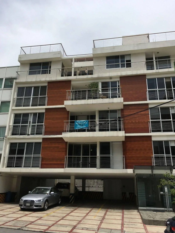 Grupo Kings Suites Chimborazo