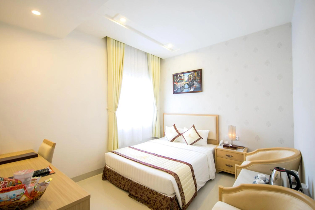 Le Saigon Hotel