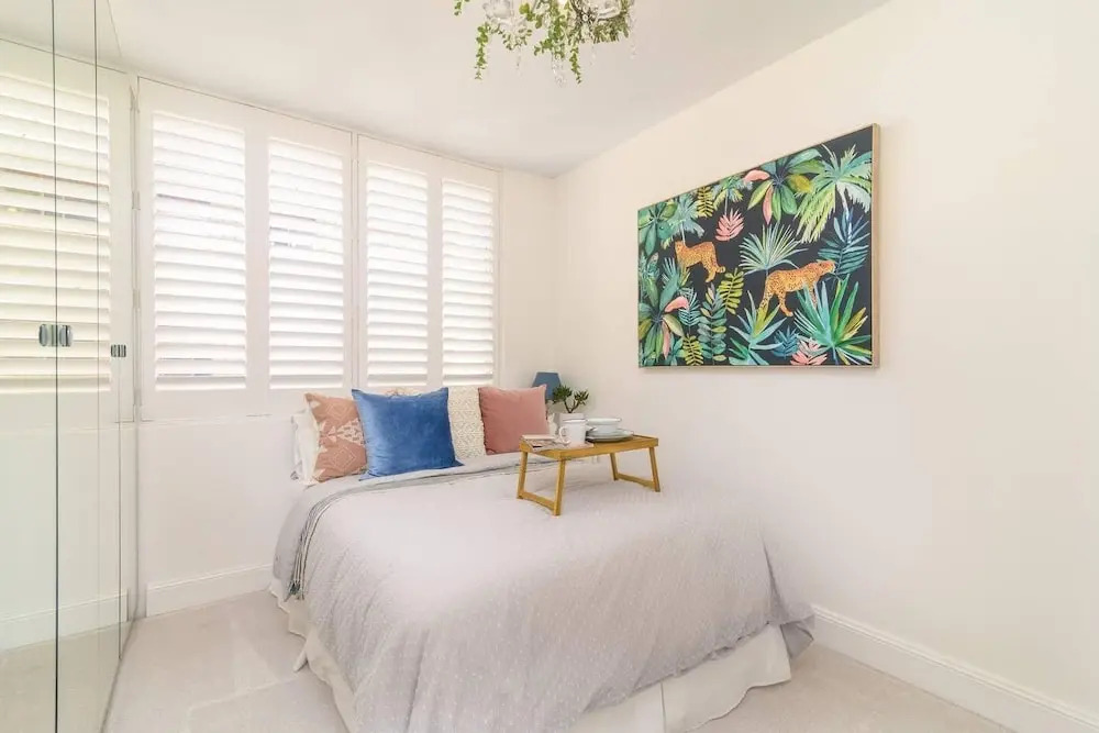 Mitch & Mark of The Block - 2 Bdrm Apt North Bondi