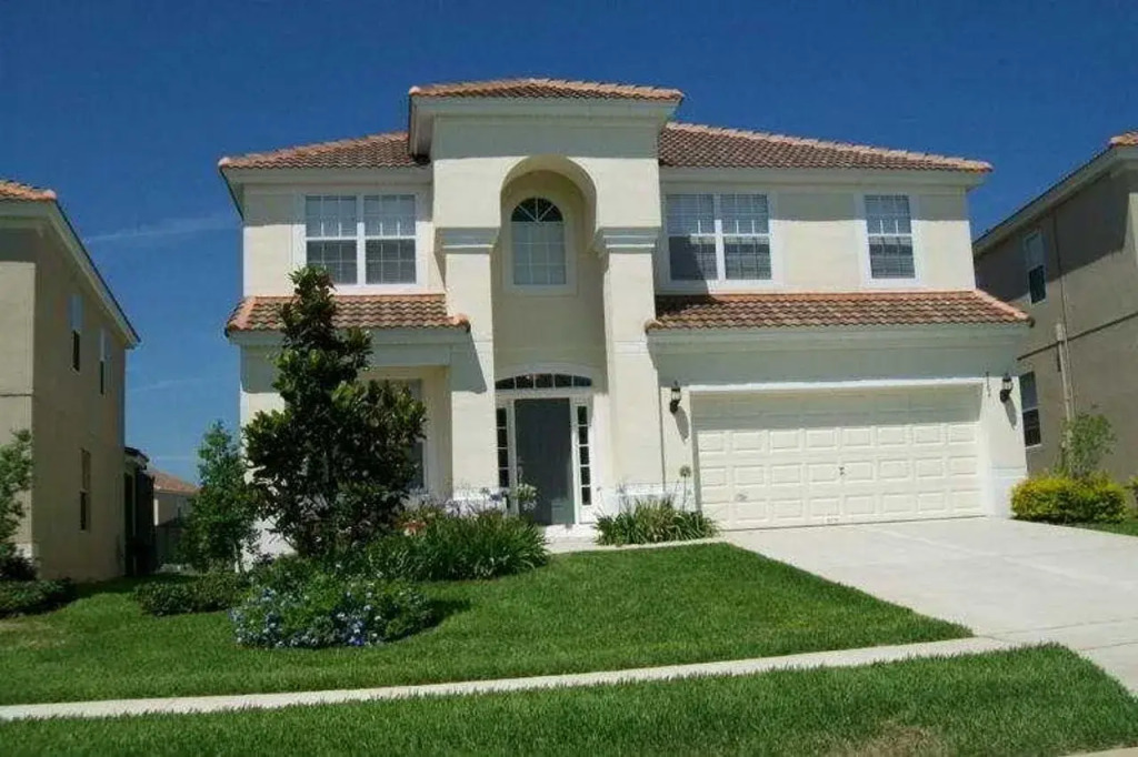 Disney Area Deluxe Homes with Gamesroom