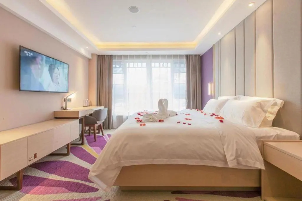 Lavande Hotels Wuhan Guanggu Yangjiawan Metro Station