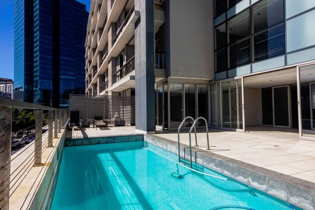 Three Bedroom Apartment - De Waterkant