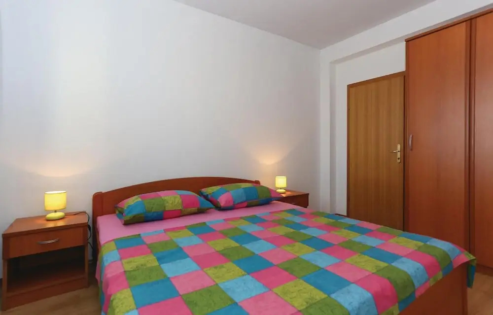 Awesome Home in Kastel Novi With Wifi and 6 Bedrooms