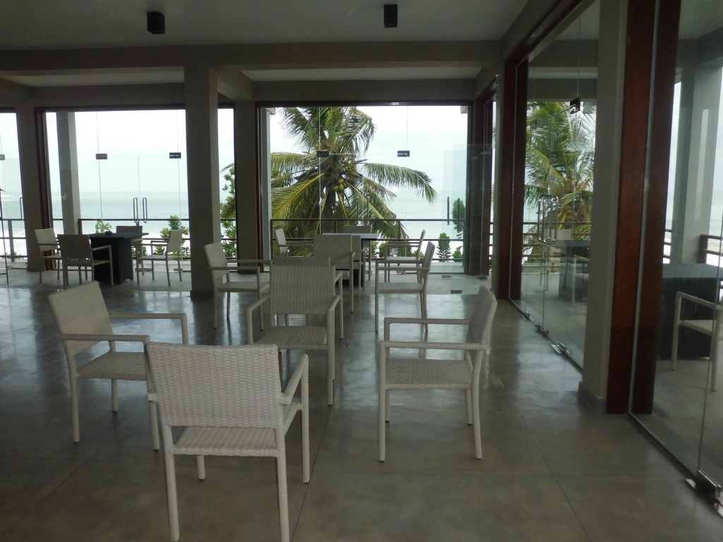 Paradise Beach Club