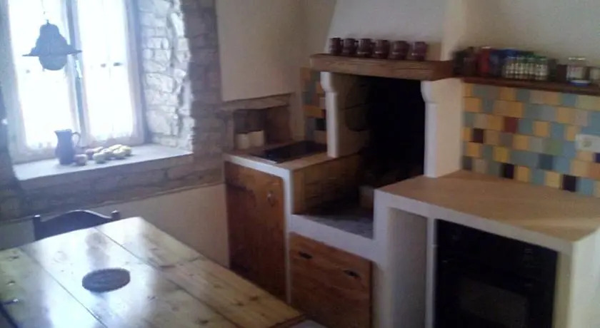 Country House Deja