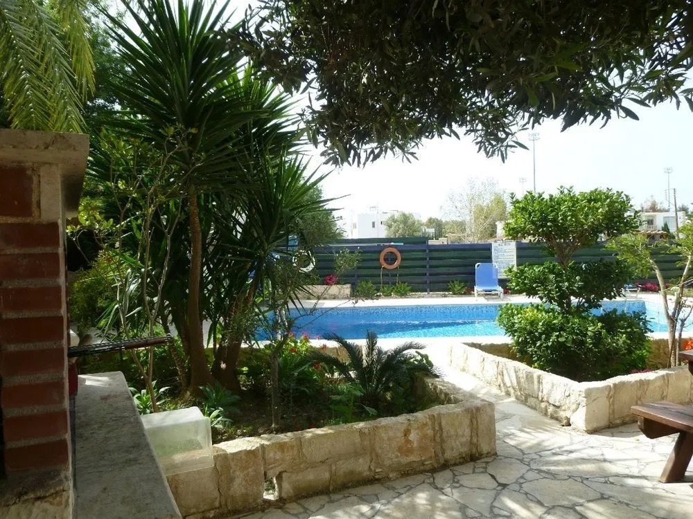 Avra Family Maisonettes