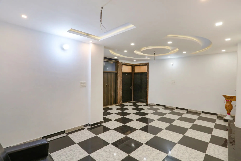 FabHotel Occazia Palace