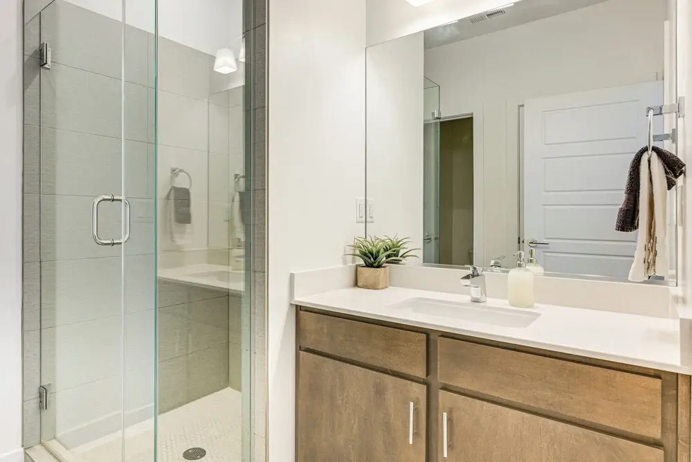 7 Mi to Snow Canyon: Townhome w/ Arcade Games!