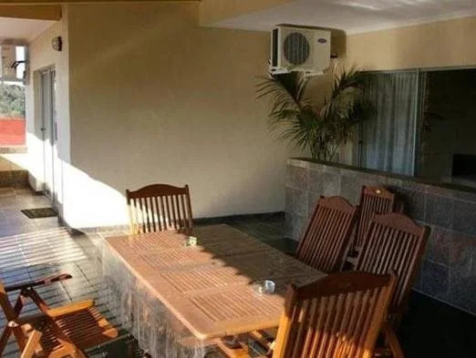 Ingwe Guesthouse