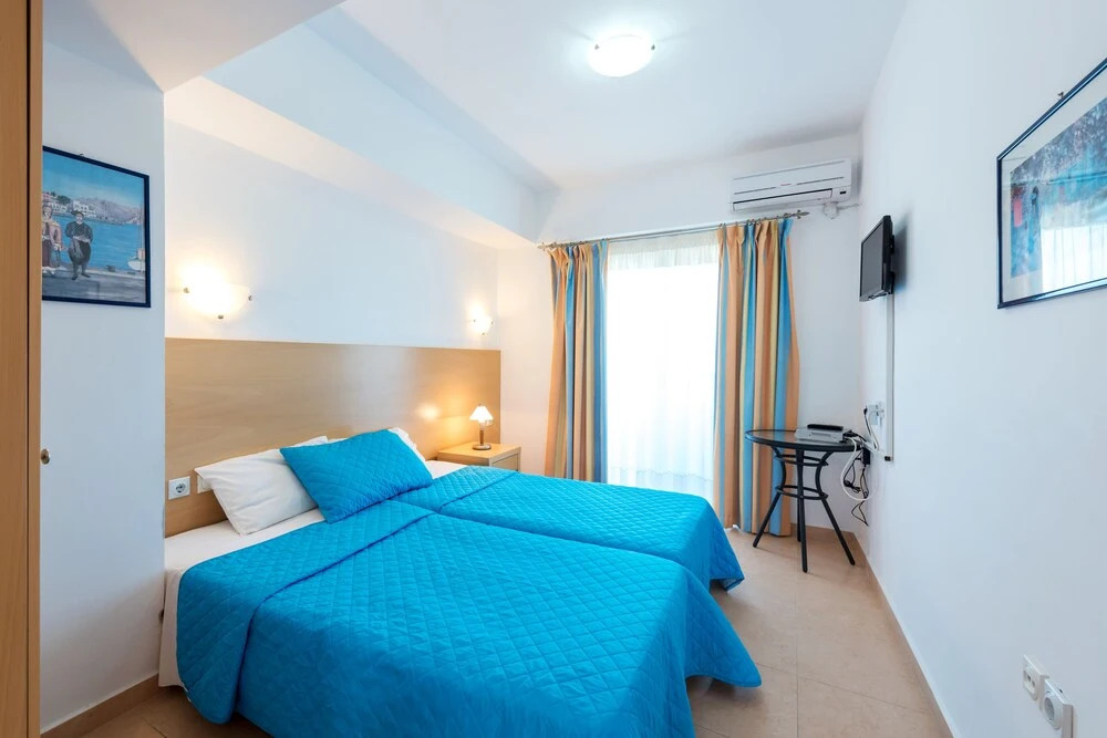 Corafili Holiday Suites