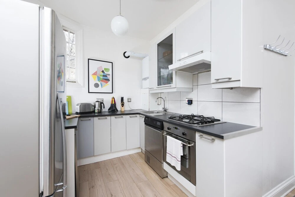 Stunning 1BR Kings Cross Flat!