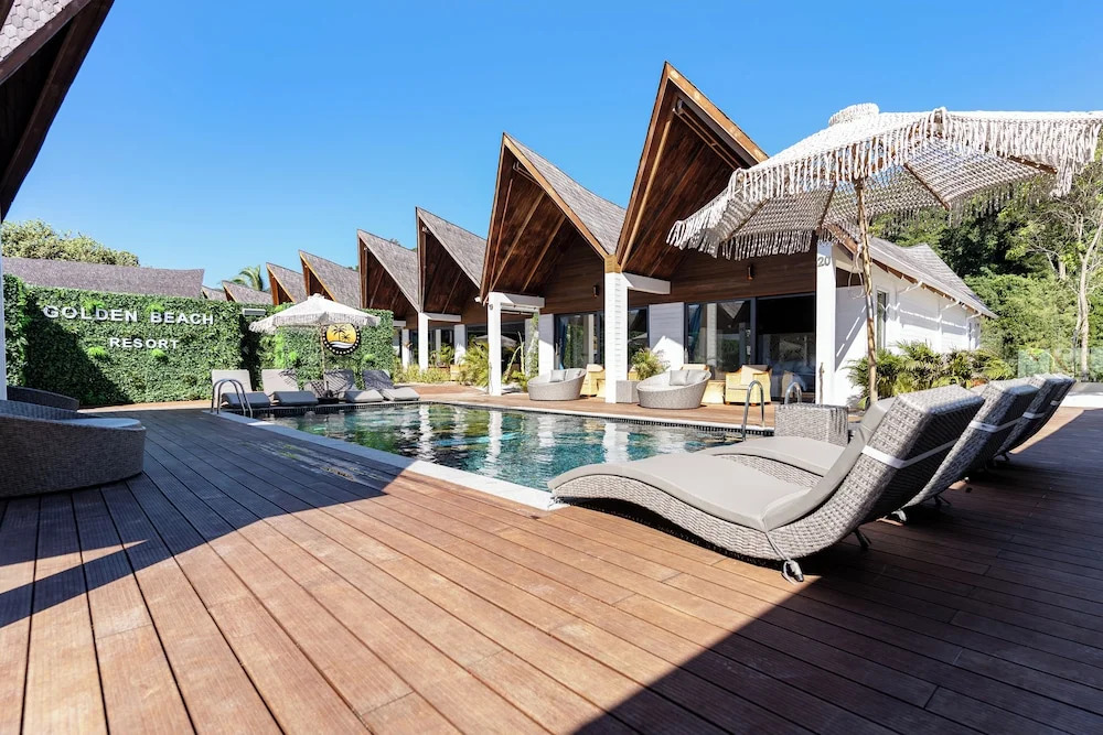 Golden Beach Resort