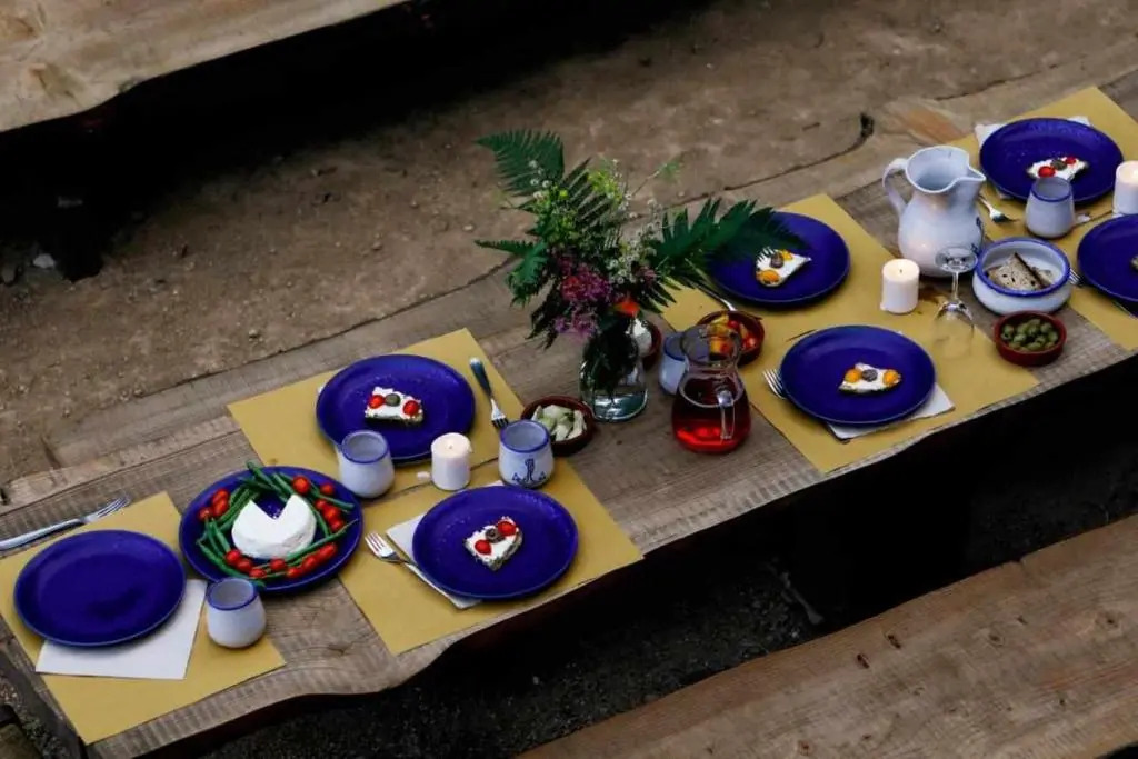 LEremo-Rifugio escursionistico.10 min steep walk