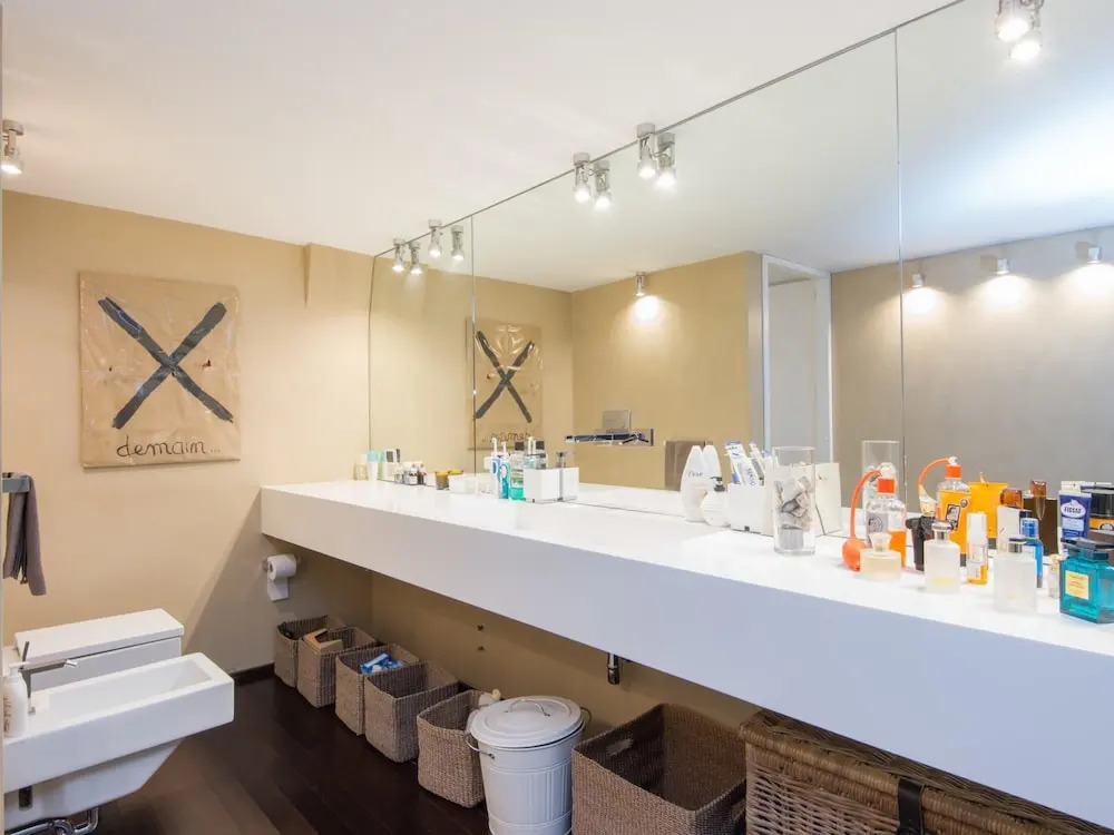 Rsh Pantheon Luxury Hi Tech Apartment