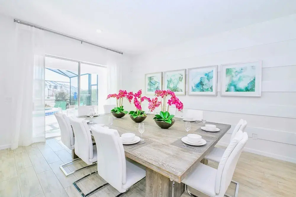 Upstay Mansion w Cinema Games Pool- Sleeps 26