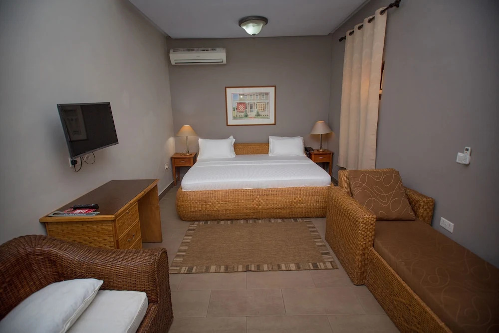 Aborigines beach resort