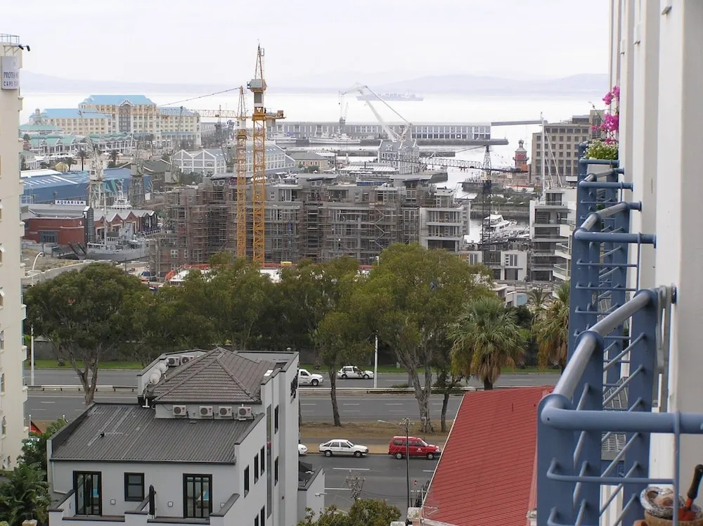 Harbour Terrace Luxury Apartments