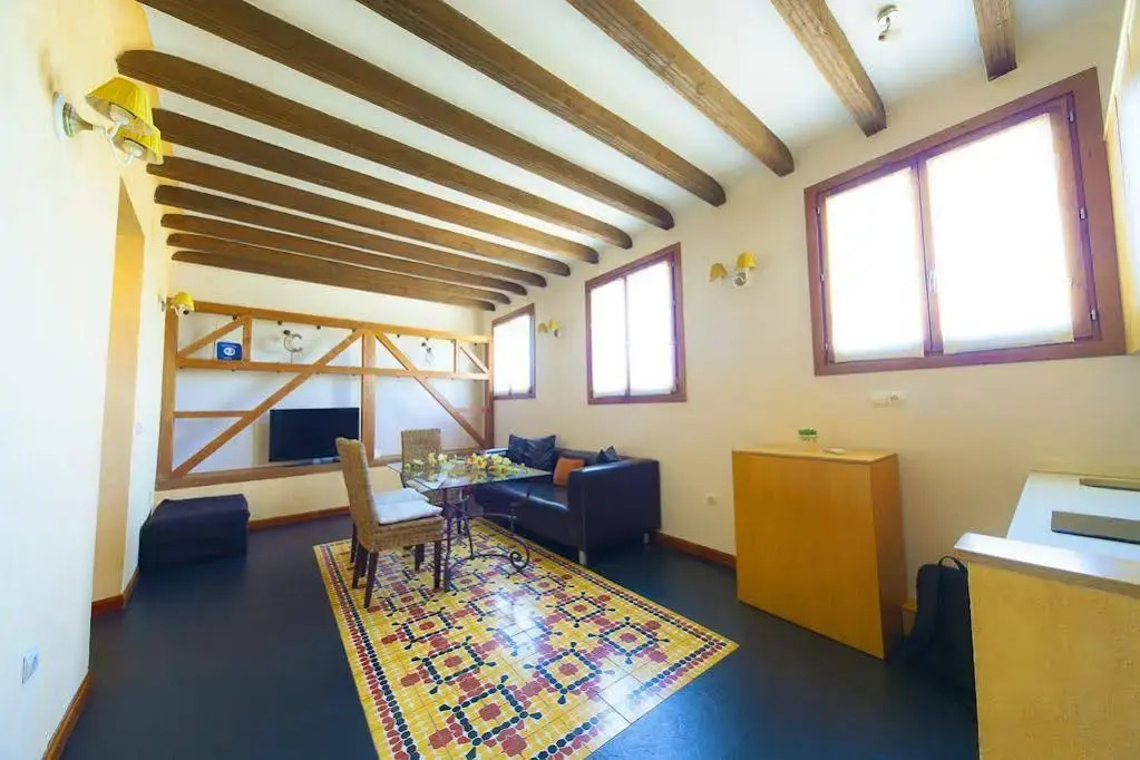 Casa de la Mezquita y Casa de Carretas MeninasCollection