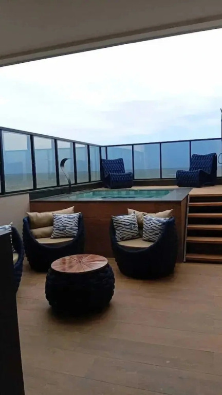 VHome Flat Hotel