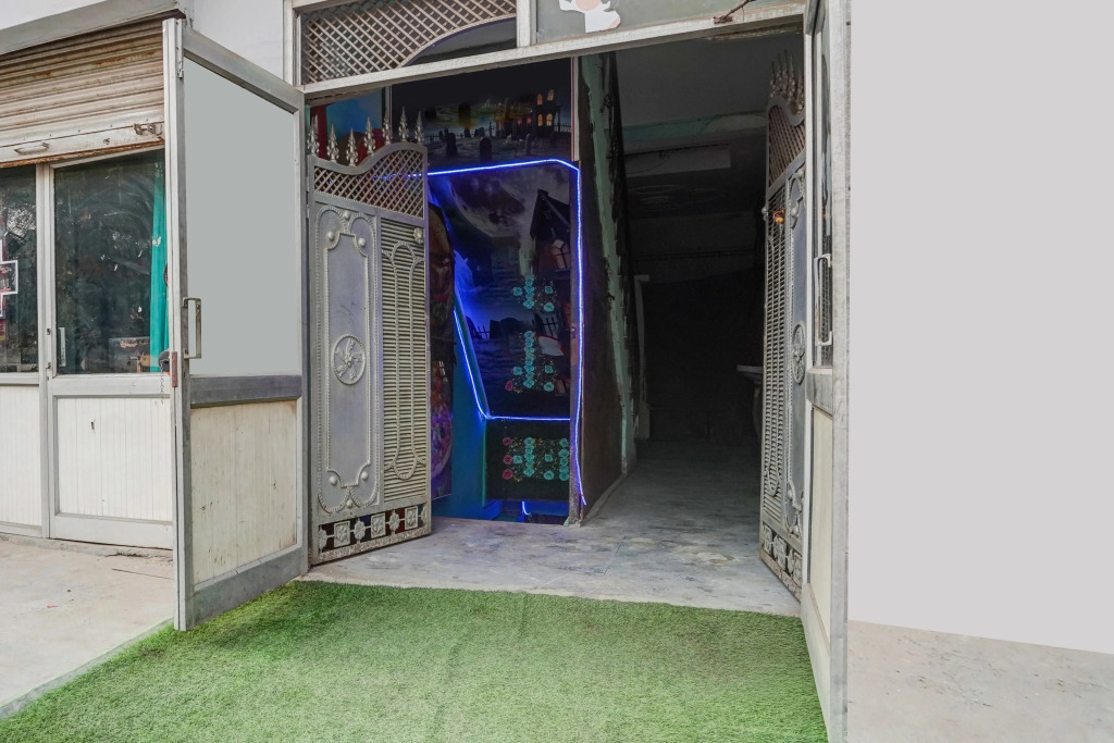 Hotel O Sector 12 Ghaziabad Formerly VIP Inn