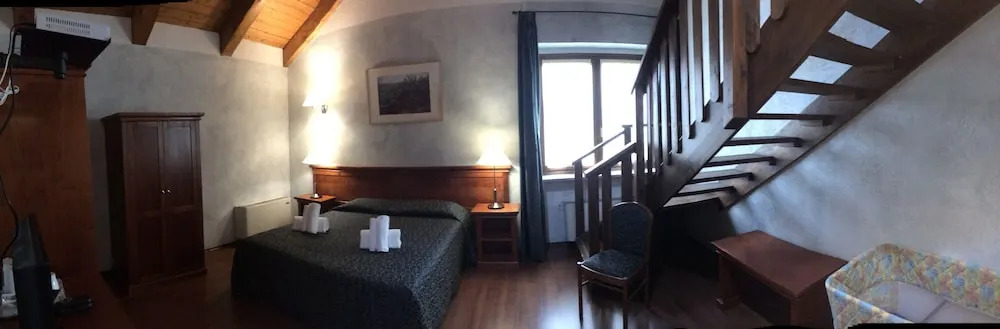 Hotel Clari
