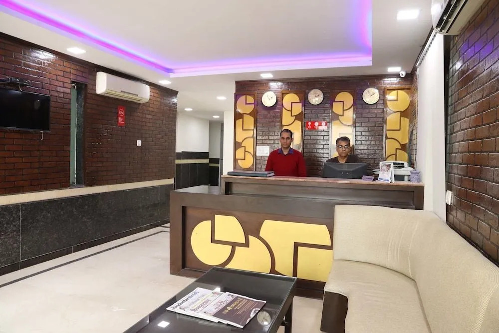 OYO 5334 Hotel Jindal Palace