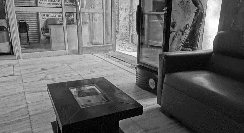 Hotel Gush International