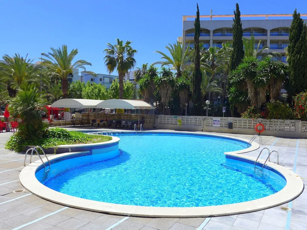Comfy Apartment in Salou Catalonia With Pool