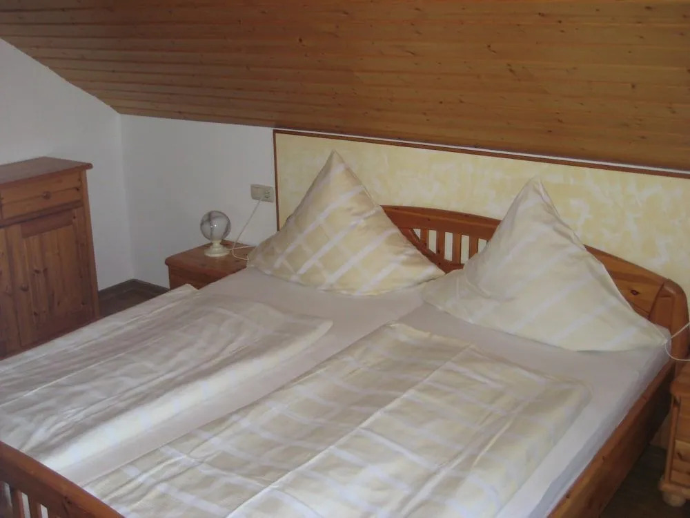 Hotel Ursula Garni