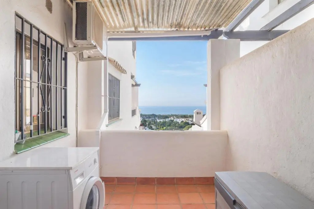 Beautiful Flat sea view 4person