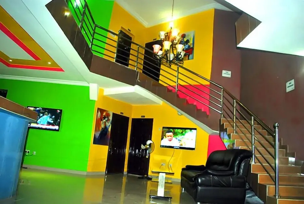 Intelligent Hotel and Suites