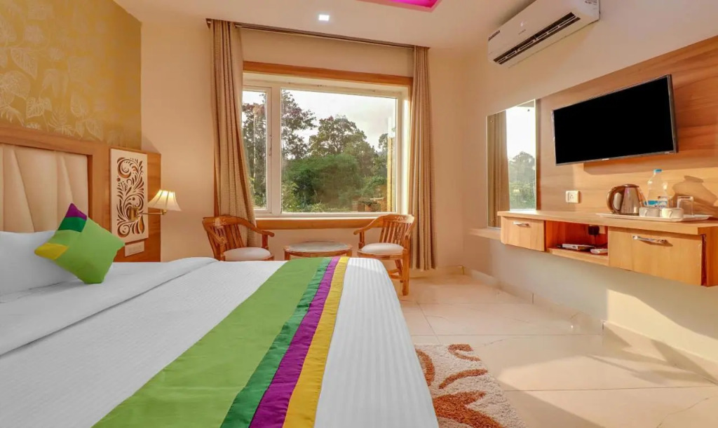 Treebo Royal Mirage, Bhoopatwala