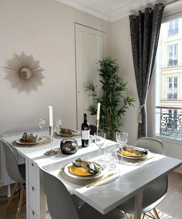 5494B  - Appartement familial - Batignolles