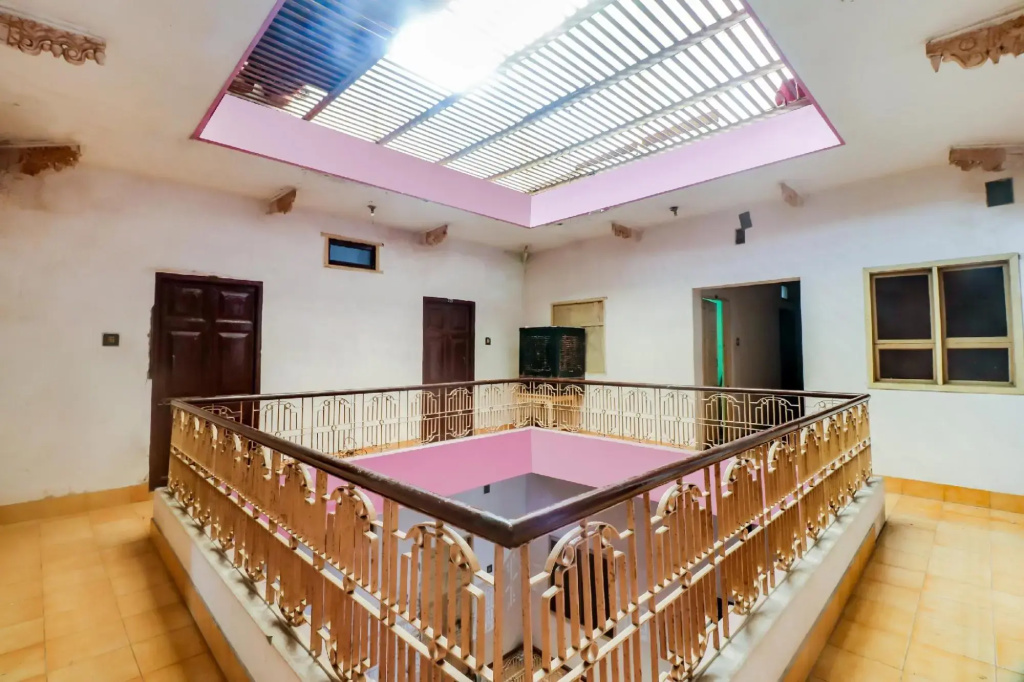 SPOT ON 80609 Mishra Paying Guest House