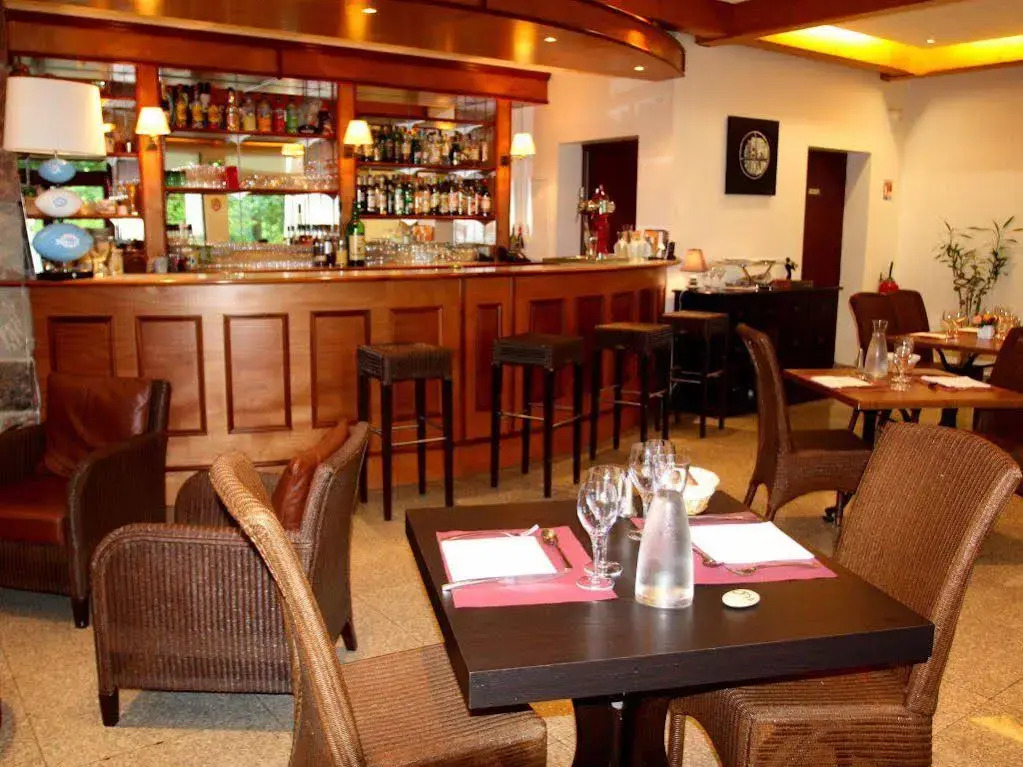 Logis - Hotel Restaurant du Parc