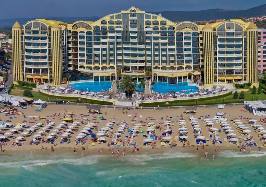 Imperial Palace Hotel