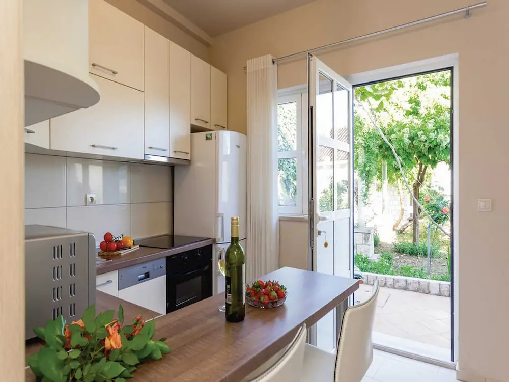 Apartments Ankora