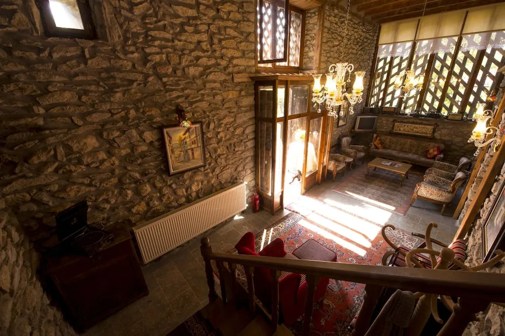 Yeni Konak Hotel