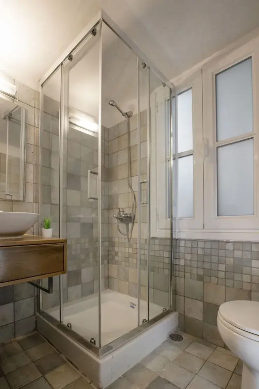 Neoclassical Apartment near Syntagma - Plaka by GHH