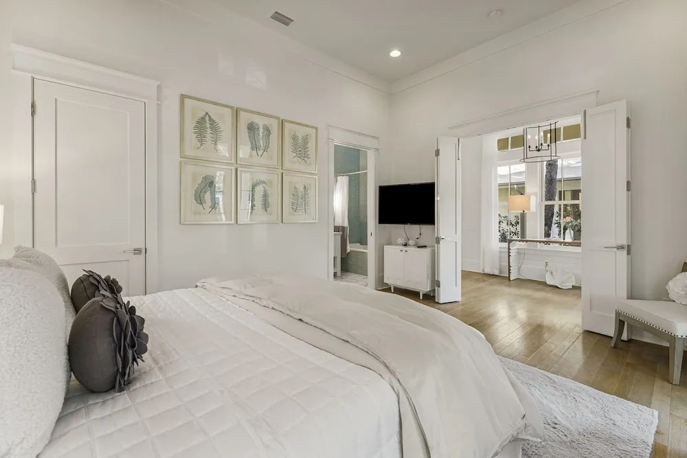 '169 Scrub Oak'-watercolor' Tranquil, Stunning, Luxurious, Private Pool - Slps 14 5 Bedroom Home by RedAwning