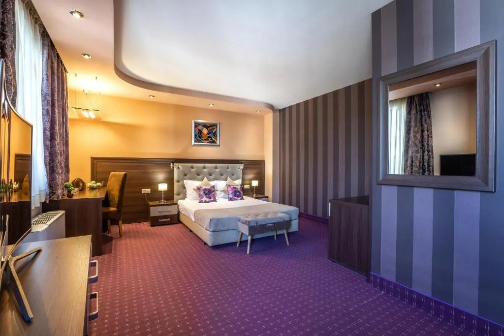 Business Hotel Plovdiv - Central Location