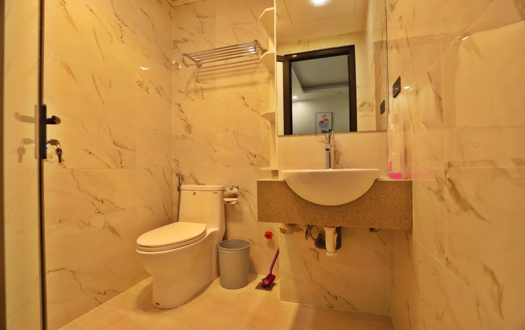 LUCK APART 05 - Tay Ho Hanoi Apartment