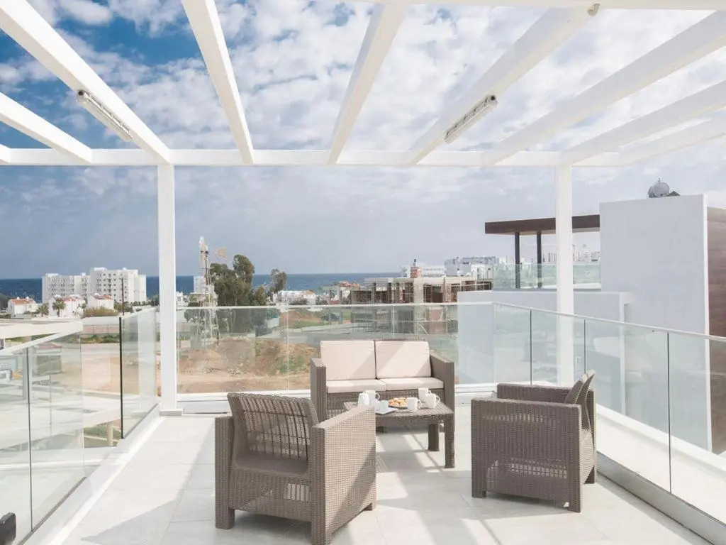Villa Olive Bronze, Luxurious 2Bdr With Pool, Close To Protaras Strip And Beach