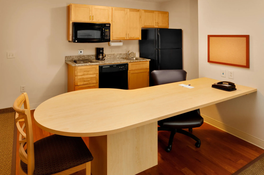 Candlewood Suites Harrisburg I-81 Hershey Area by IHG
