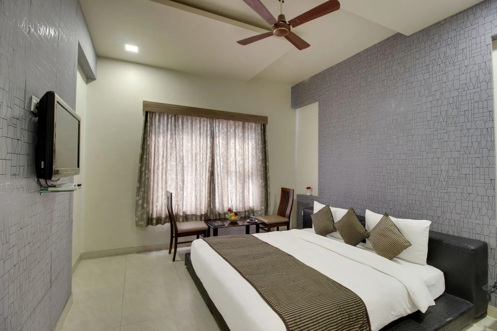 Hotel Sai Miracle