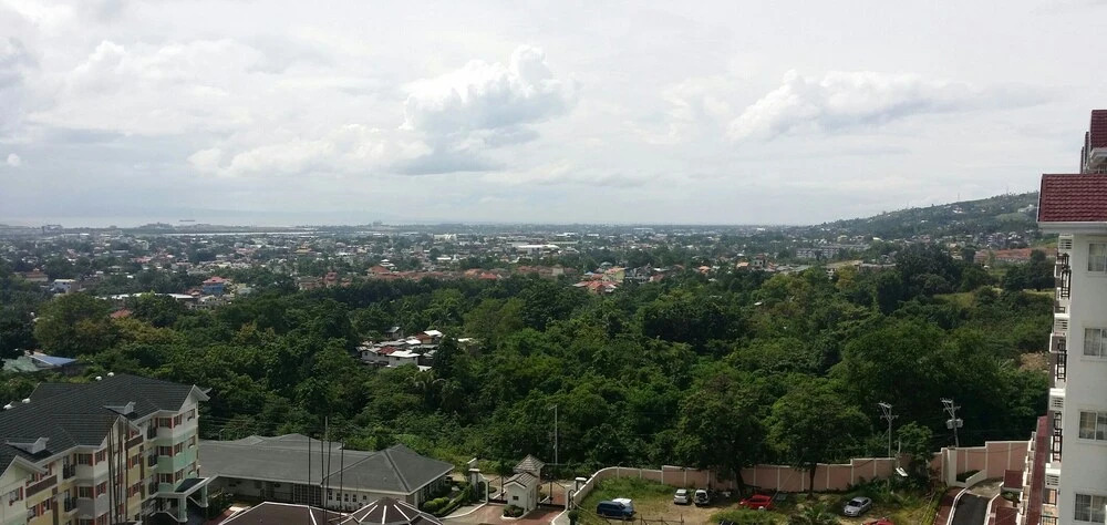 AppleOne Banawa Heights