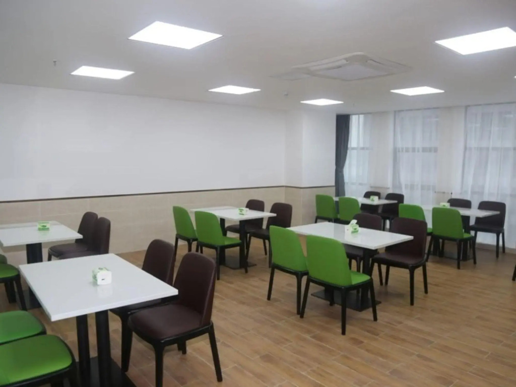 GreenTree Inn (Nanjing Dongqi Road Auto 4S Park)