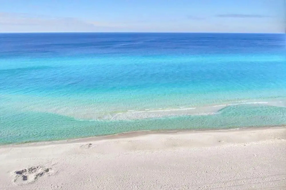 Emerald Beach 325