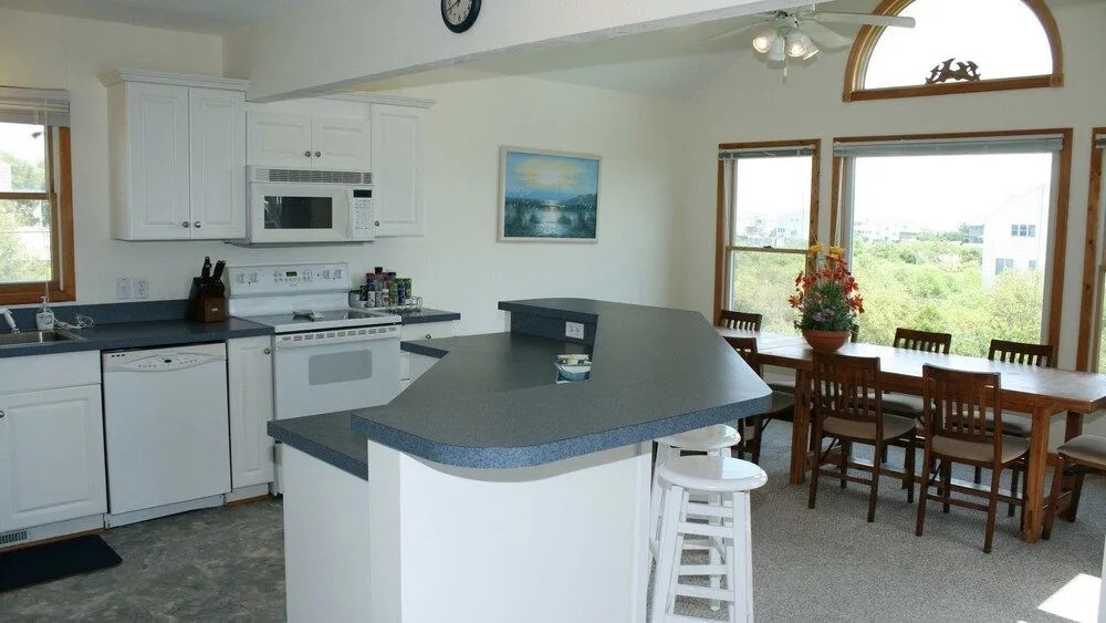 Dancin' Dolphin - 5 Br Home