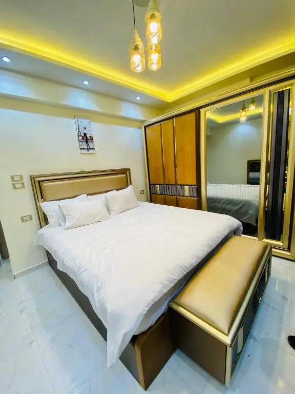 Luxury 3 bedroom Apartment with a great Seaview